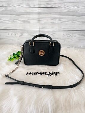 Metrocity Black Saffiano Crossbody‎